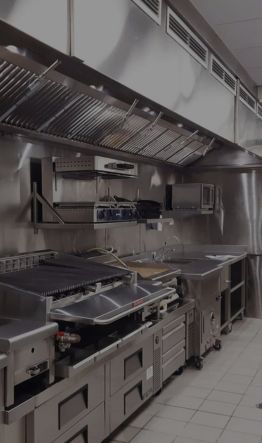 Restaurant inside showcase 1